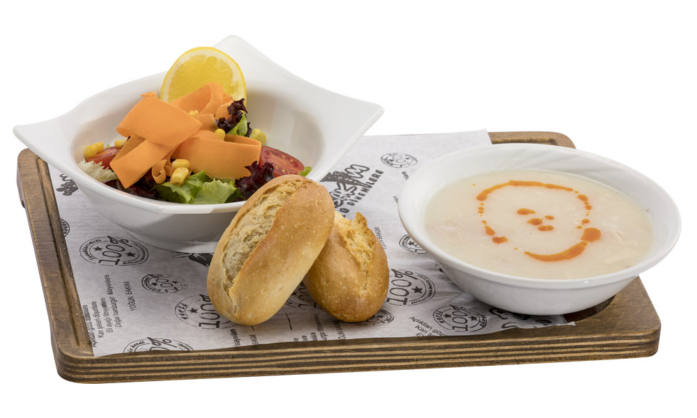 Tavuk Çorbası ve Mevsim Salata